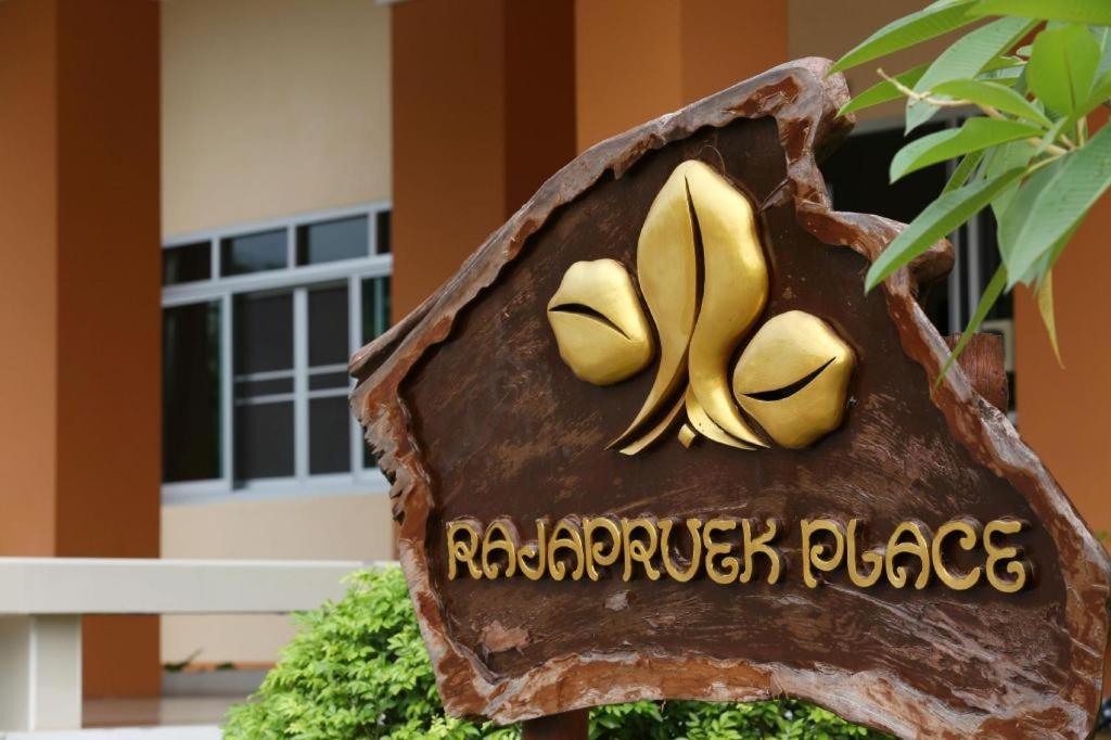 Rajapruek Place Chiang Mai Exterior foto