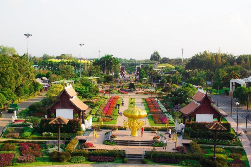 Rajapruek Place Chiang Mai Exterior foto